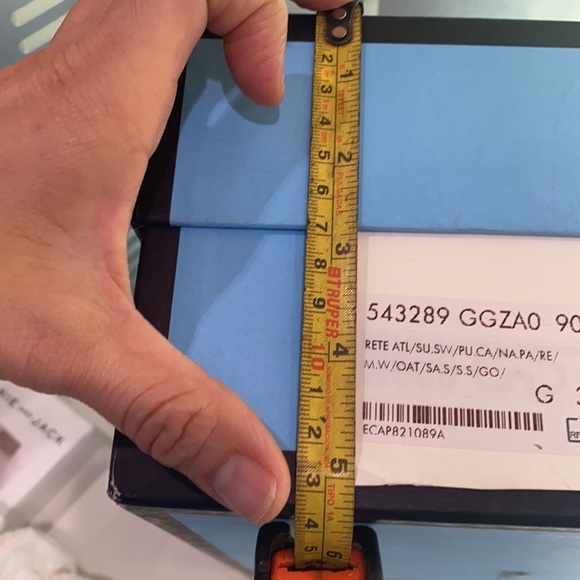 Gucci empty box with tissue and certificate👏😘🥰 - Picture 8 of 10